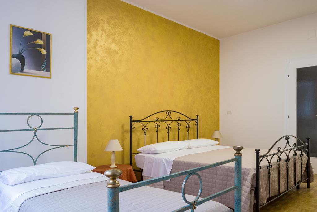 Il Tacco Dello Stivale Bed & Breakfast Lecce Exterior photo